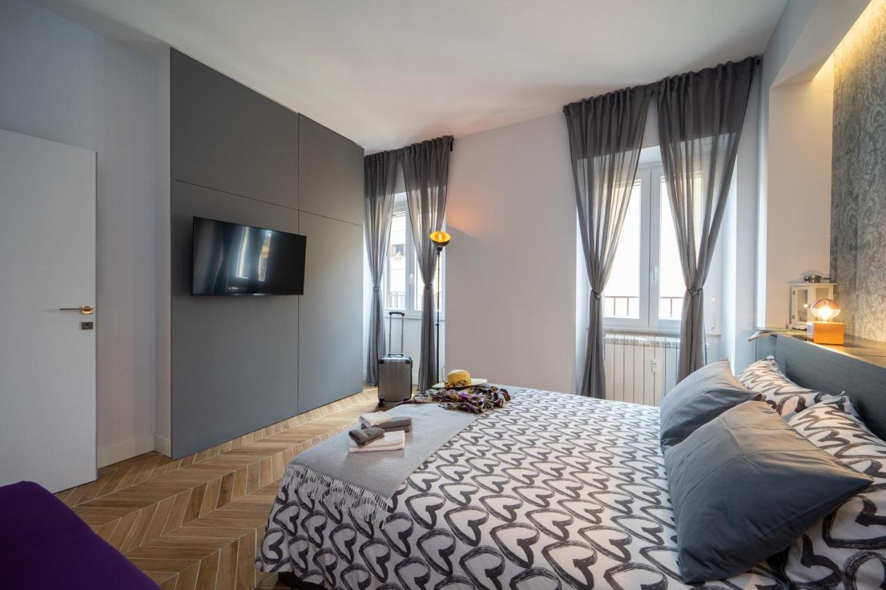 Colosseo Luxe Apartment In The Center Of روما المظهر الخارجي الصورة