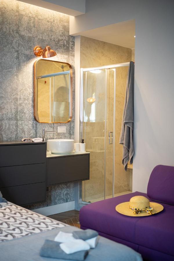 Colosseo Luxe Apartment In The Center Of روما المظهر الخارجي الصورة