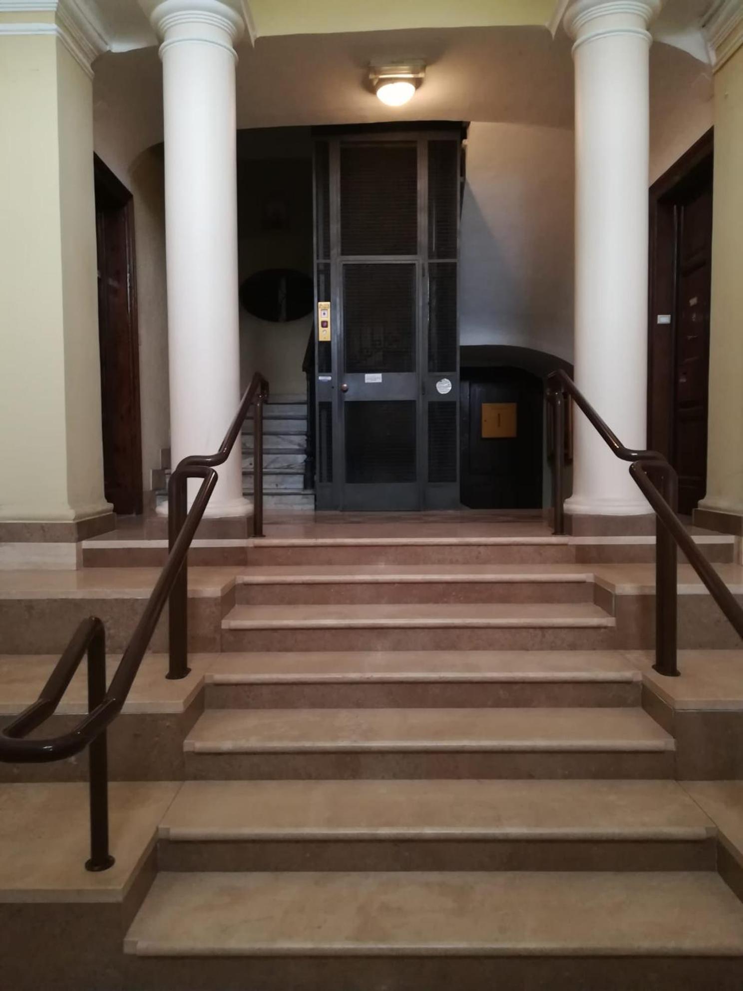 Colosseo Luxe Apartment In The Center Of روما المظهر الخارجي الصورة